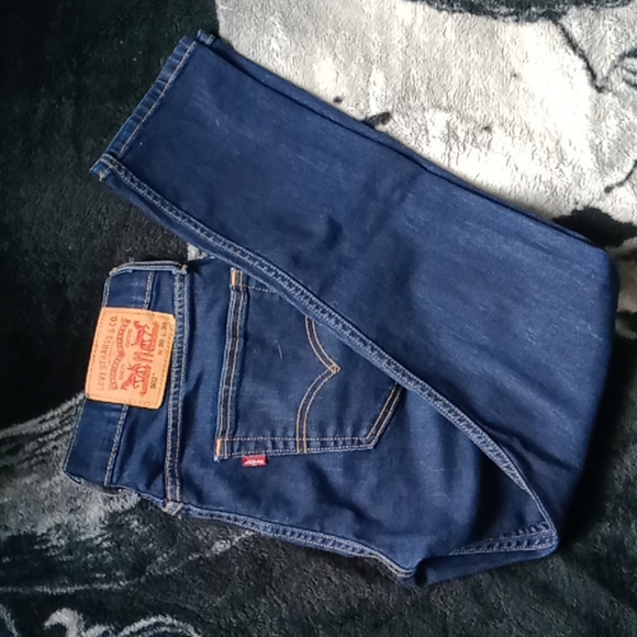 Jeans - Picture 13 of 14